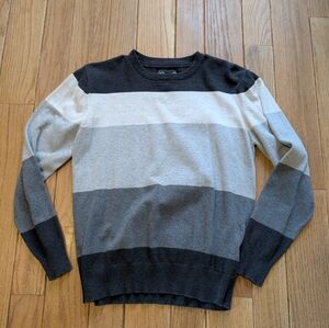 Retrofit Women's Multi-Tone Crewneck Long Sleeve Sweater Size Medium